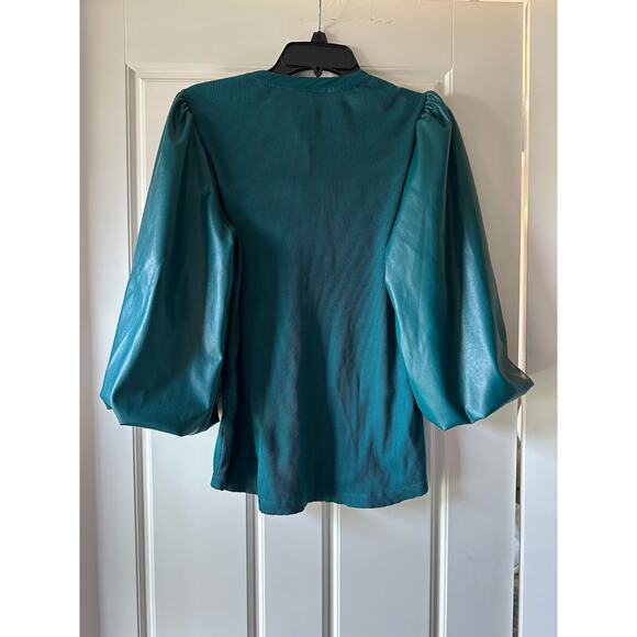Chicos Faux Leather Balloon Sleeves Henley Top Peacock Size Large - Picture 5 of 7